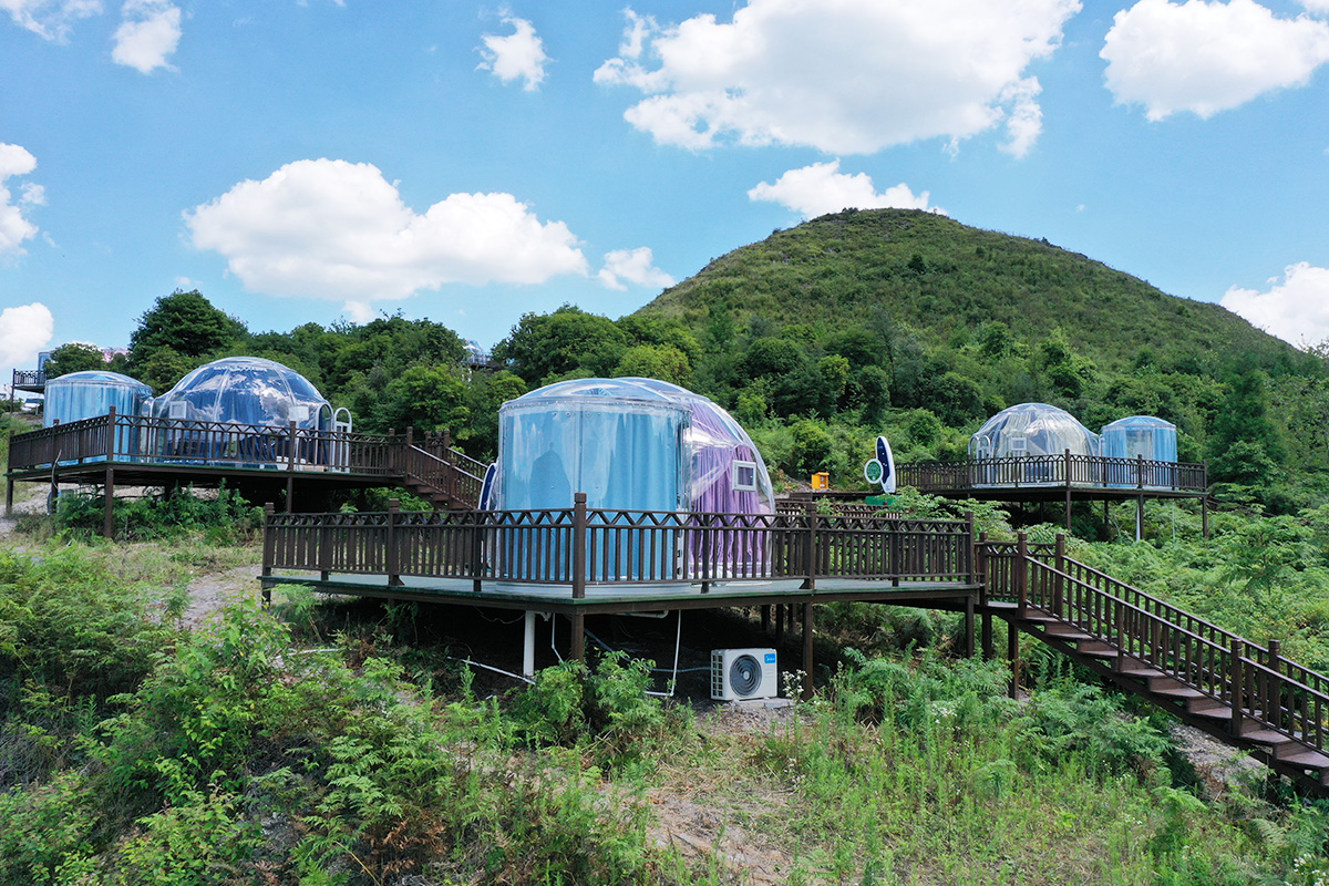 透明星空房,带你享受360度无限观景!(图1) 透明星空房,带你享受360度无限观景!(图1)